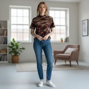 Via Milano by Tina Hagen Vintage Velvet top